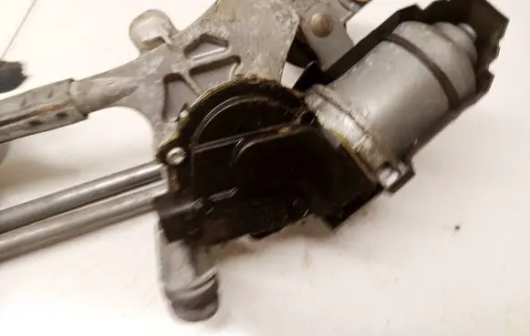 Toyota RAV 4 (XA30) Wiper motor 8511042150