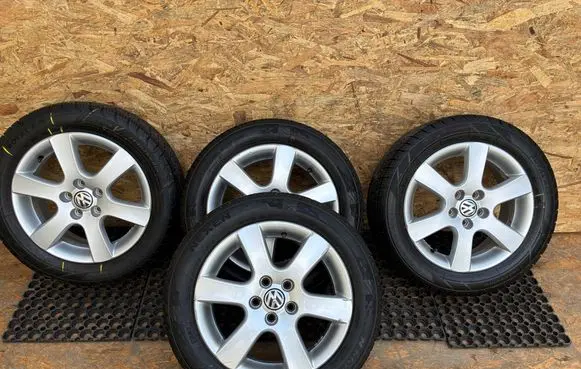 Volkswagen Polo R15 alloy rim 6Q0601025R