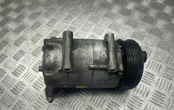 Ford Focus Air conditioning (A/C) compressor (pump) 