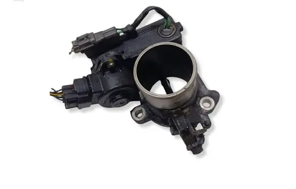 Toyota Avensis T250 Throttle valve 270205G08