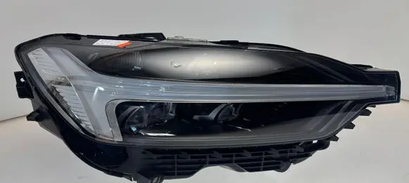 Volvo XC60 Headlight/headlamp 32404710 BA0916