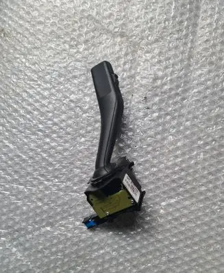 Volkswagen PASSAT B7 Wiper control stalk 1K0953519 01203504 20550442886758