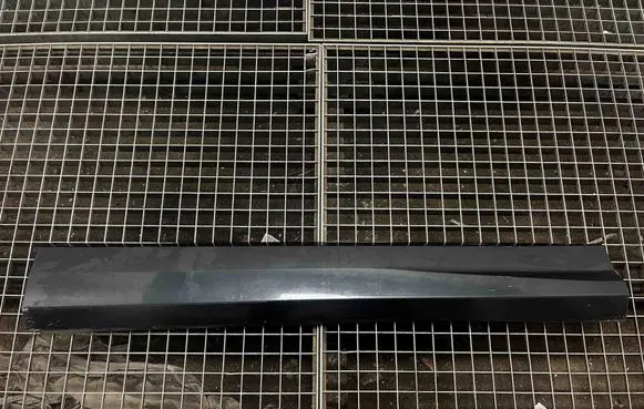 Audi Q3 F3 Front door trim (molding) 83A853960A