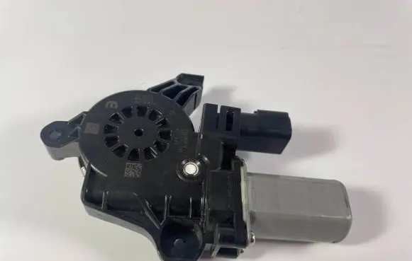 Ram 1500 Vent window/glass motor 68321289AA