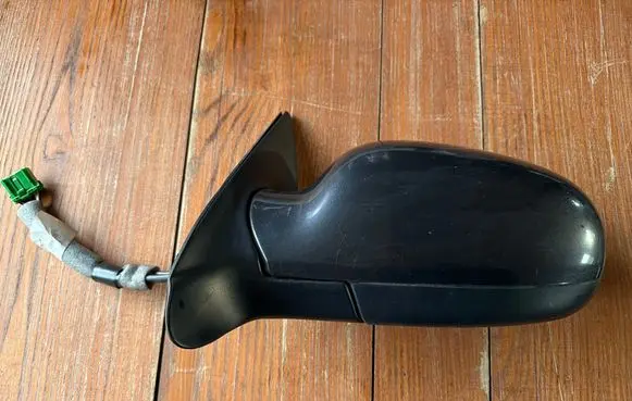 Volvo S60 Front door electric wing mirror E11015463 E11025463