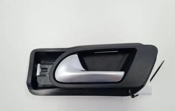 Volkswagen Tiguan Front door interior handle 5N0837197