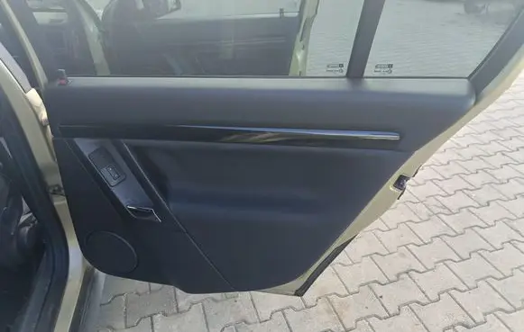 Opel Signum Coupe rear side trim panel 