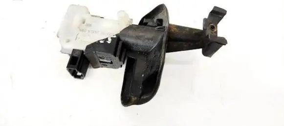 Volvo V40 Central locking motor 806683