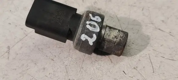 Peugeot 206 Air conditioning (A/C) pressure sensor 9647971280 520P1005