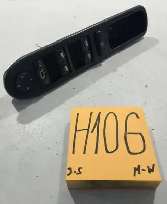 Peugeot 307 Electric window control switch 96468704XT