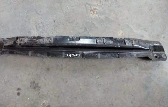 Porsche Cayenne (9PA) Other engine bay part 7L0805551