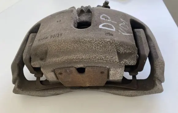 BMW 7 F01 F02 F03 F04 Front brake caliper