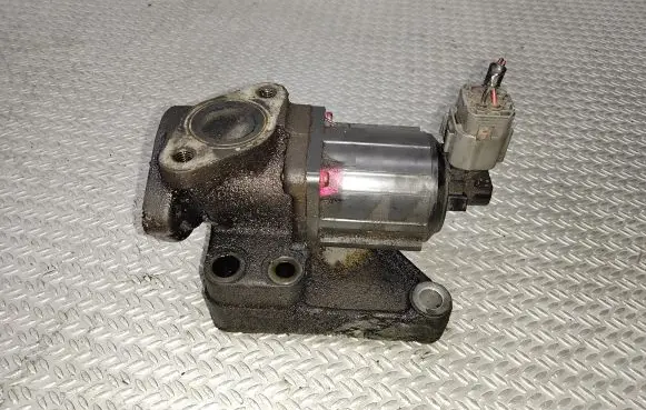 Mazda 6 EGR valve K5T70871
