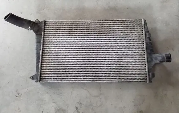 Audi A6 S6 C5 4B Intercooler radiator 4B0145805A