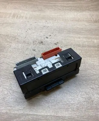 Renault Clio II Screen/display/small screen P8200028364A