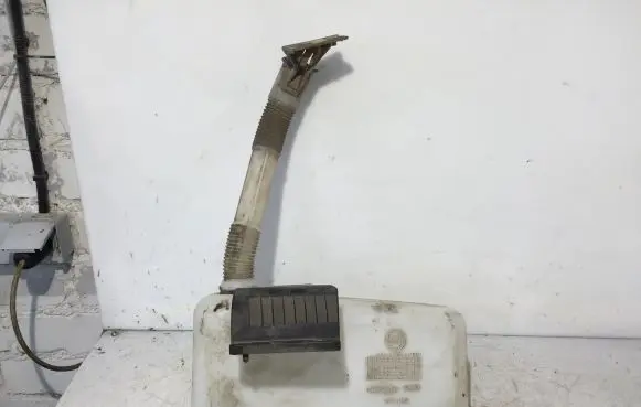 Peugeot Boxer Windshield washer fluid reservoir/tank C805