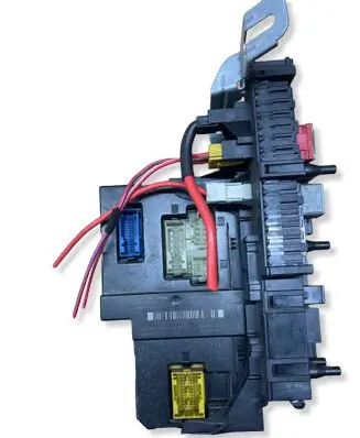 Mercedes-Benz C W204 SAM control unit 5DK00922525