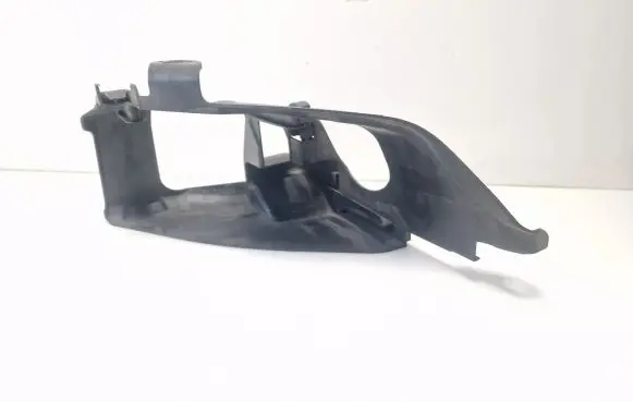 Headlight/headlamp mounting bracket