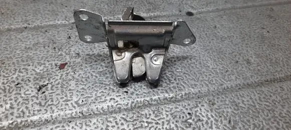 Fiat Uno Tailgate/trunk/boot lock/catch/latch