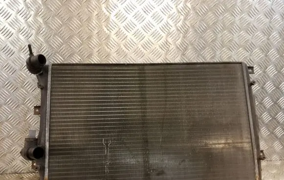 Skoda Octavia Mk2 (1Z) Coolant radiator 1K0121253AA PM1425