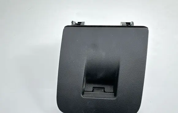 Alfa Romeo Giulia Glove box T0522872