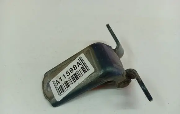 Toyota Auris 150 Rear door lower hinge