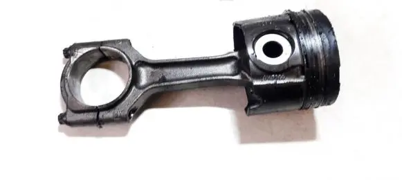 Opel Zafira A Piston with connecting rod 0107200