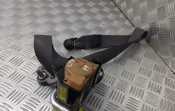 Honda City Front seatbelt