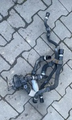 Mercedes-Benz A W176 Electric auxiliary coolant/water pump A1765010858 A1765010758