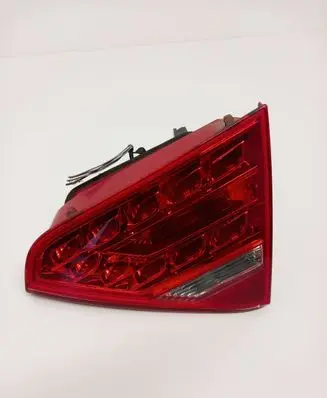 Audi A5 8T 8F Tailgate rear/tail lights 8T0945094A AU484
