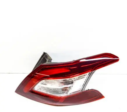 Peugeot 308 Rear/tail lights 81250201 9677817580