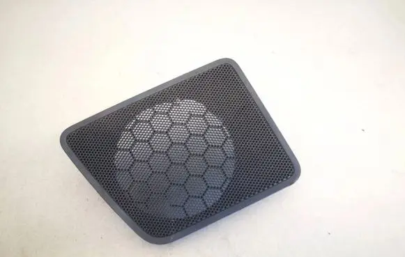 Side speaker trim/cover