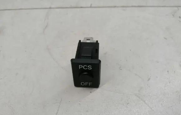 Toyota RAV 4 (XA40) Other switches/knobs/shifts 15A257