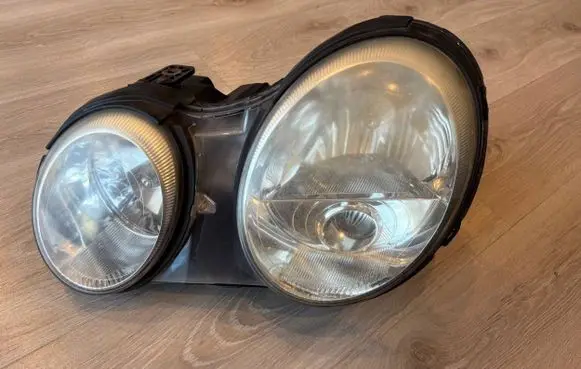 KIA Opirus Headlight/headlamp 5DV00776037 D2GD2R