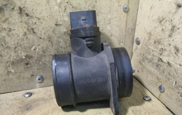 Mass air flow meter