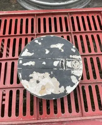Volkswagen Golf III Original wheel cap 191601149D