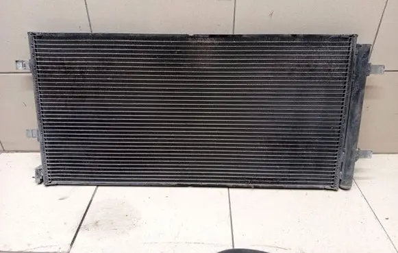 Audi A4 S4 B8 8K A/C cooling radiator (condenser) 8T0260401