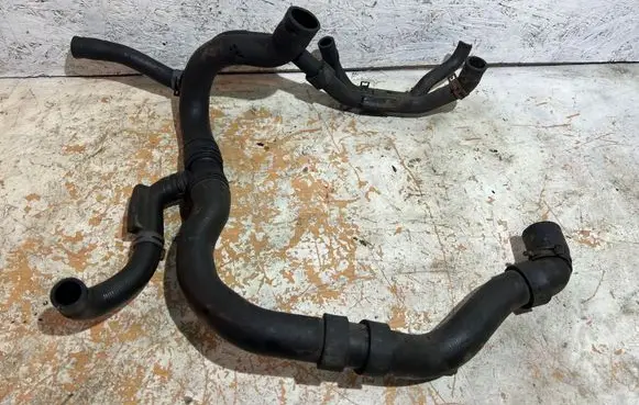 Skoda Octavia Mk2 (1Z) Engine coolant pipe/hose 1K0122051