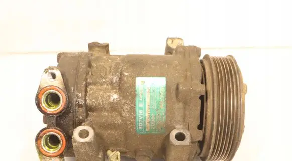 Ford C-MAX I Air conditioning (A/C) compressor (pump)