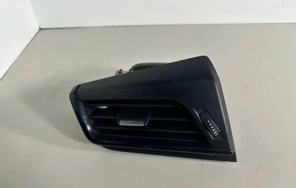 Dashboard side air vent grill/cover trim