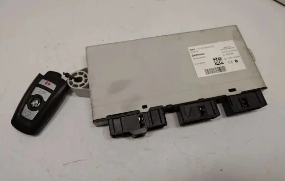 BMW 5 F10 F11 Immobilizer control unit/module 61359339272 61359347911 61359359011