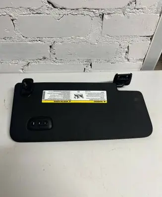 Dodge PickUp RAM SRT-10 Sun visor 05108114AA