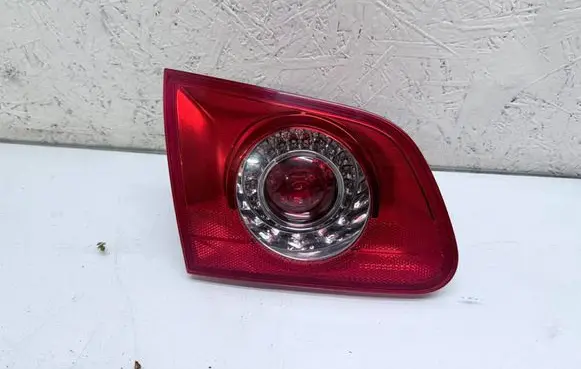 Volkswagen PASSAT B6 Tailgate rear/tail lights 3C9945093