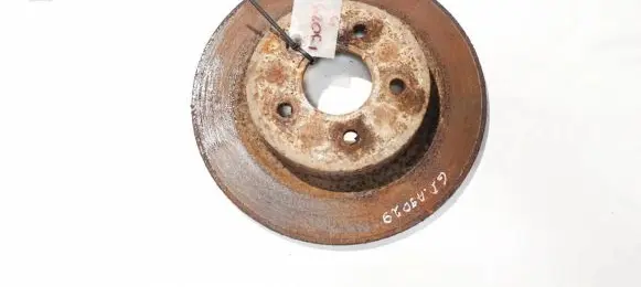 Volvo V50 Rear brake disc neventiliuojamas