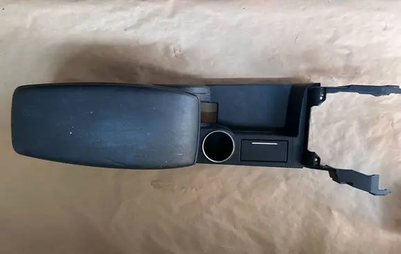 Ford Mondeo Mk III Armrest 