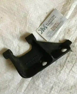 Mercedes-Benz COMPAKT W115 Generator/alternator bracket 1211552635