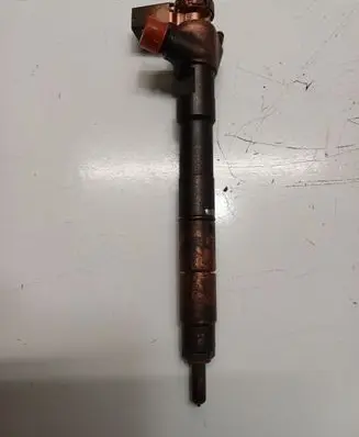 Audi A3 S3 8V Fuel injector 04L130277D