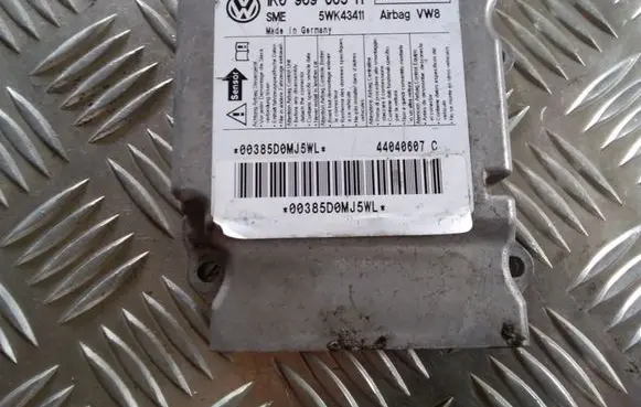 Volkswagen Golf V Airbag control unit/module 1K0909605H 5WK43411