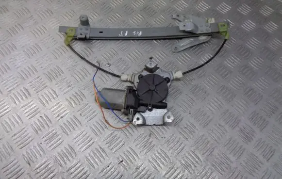 Nissan Primera Rear door window regulator with motor 400601T2