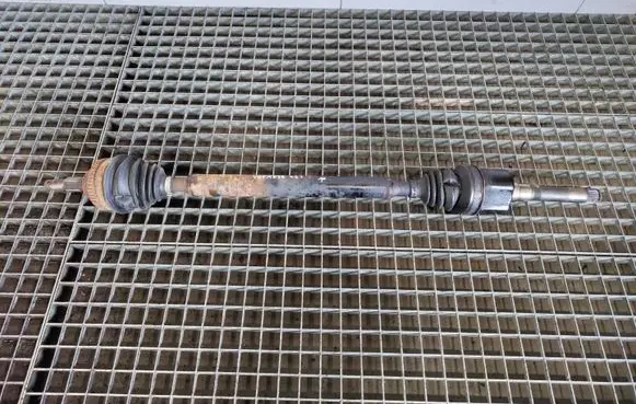 Chrysler Grand Voyager IV Front driveshaft